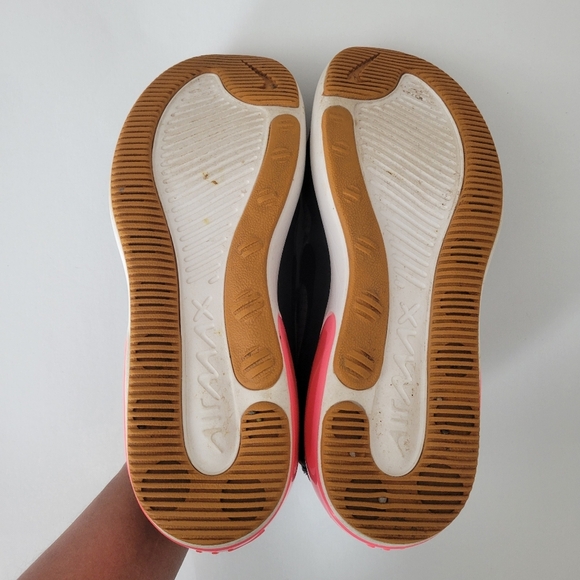 Nike Air Max Dia Winter Cargo Khaki pink size 8. - Picture 4 of 10